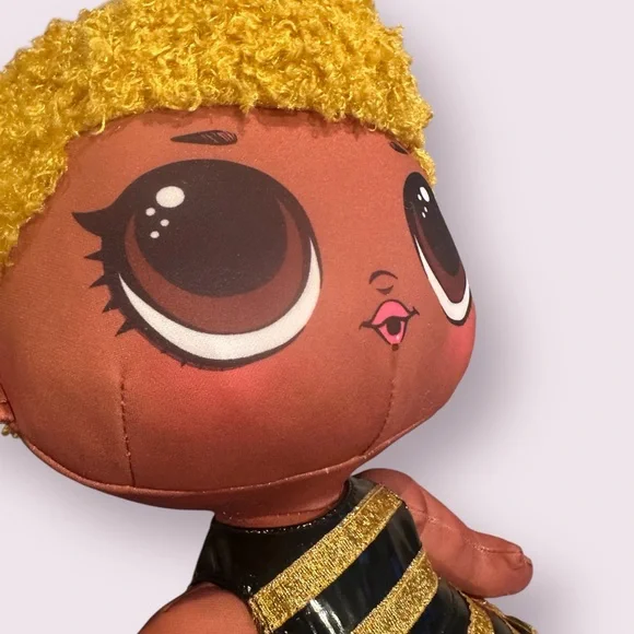 L.O.L. Surprise! Queen Bee Huggable Plush Doll Stuffed Animal 2020 - Picture 11 of 11